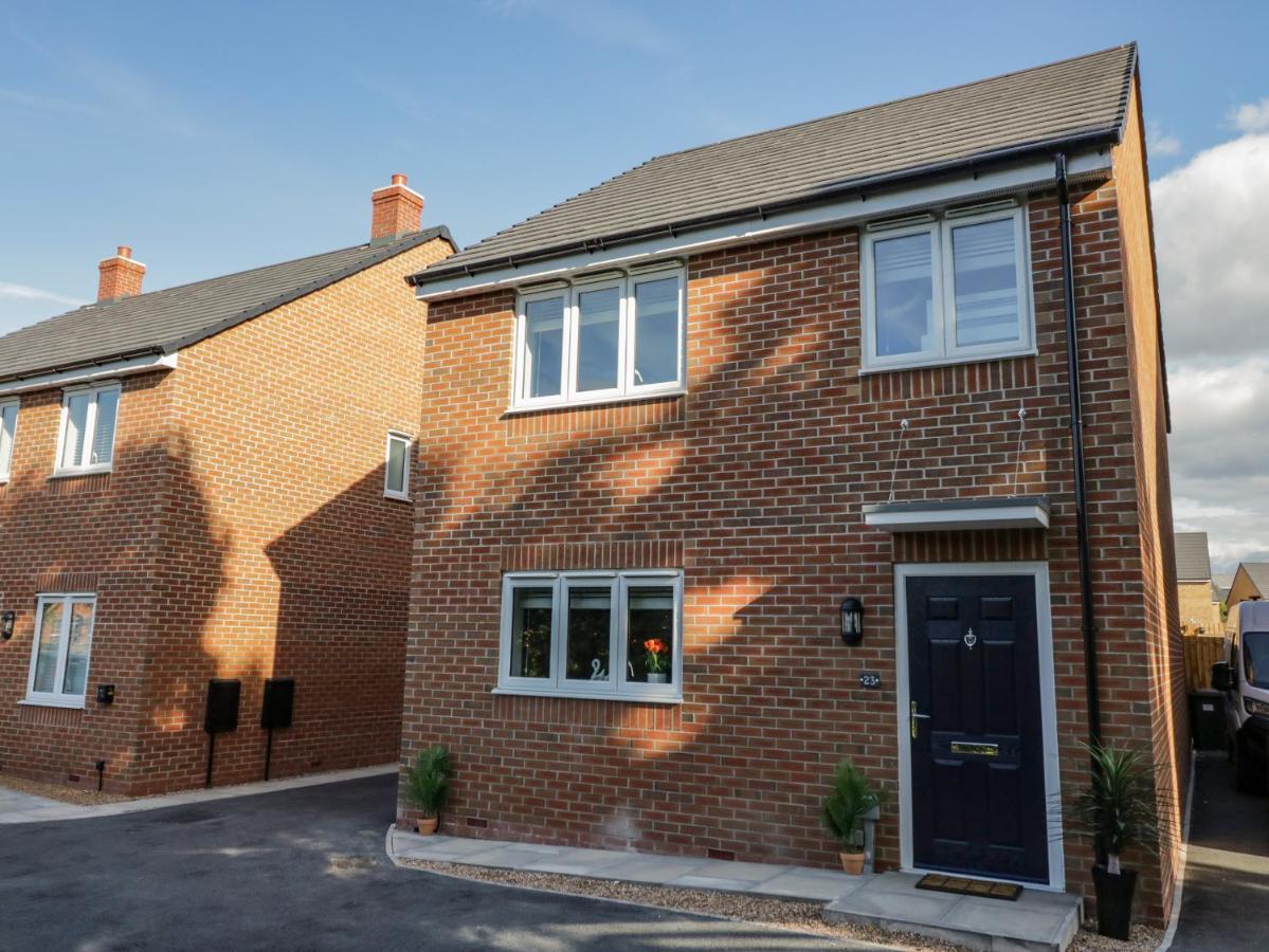23 Moat House Close Coventry Exterior foto